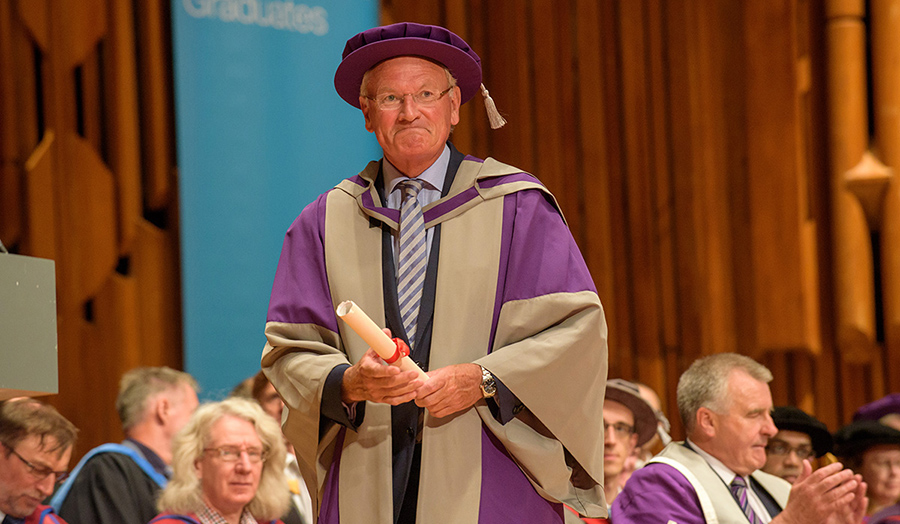 Sir William Castell honorary doctor