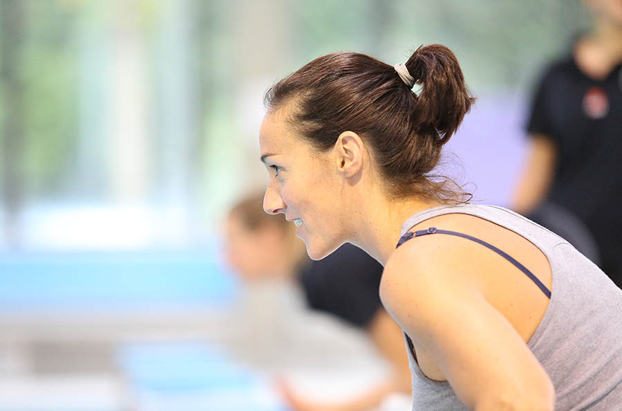 Image of Francesca Filatondi coaching her swimming students