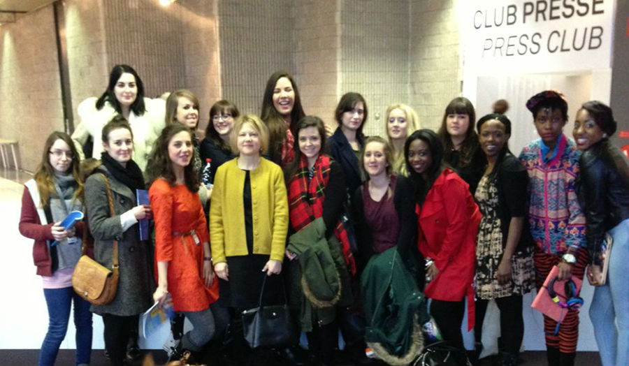 Students and lectures pose for a picture