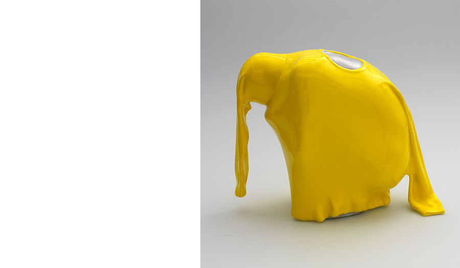 Man hiding in pullover (59 Stellungen), 2011 - Erwin Wurm