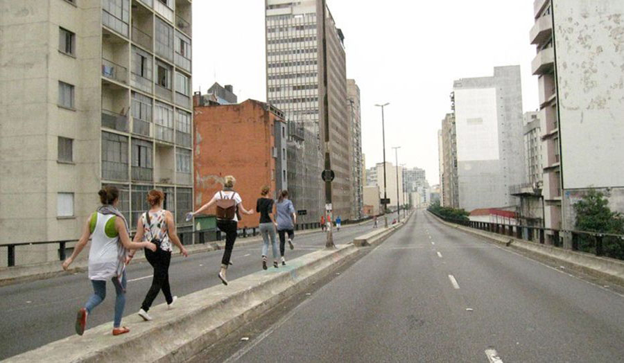 Image of people on the streets of Brazil