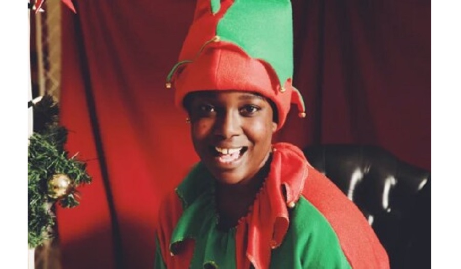 lolly as an elf