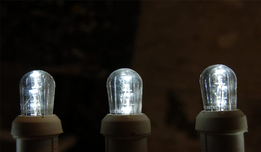 Image of three lightbulbs