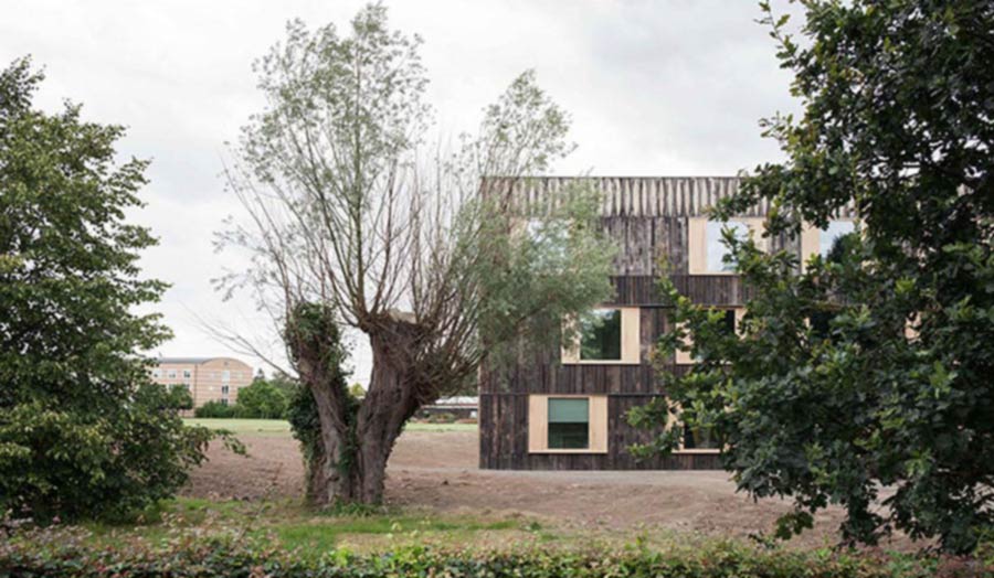 Cowan Court, Churchill College, Cambridge. Photo: Johan Dehlin