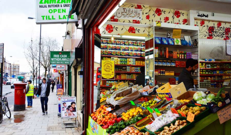 Street life, view of a veg shop