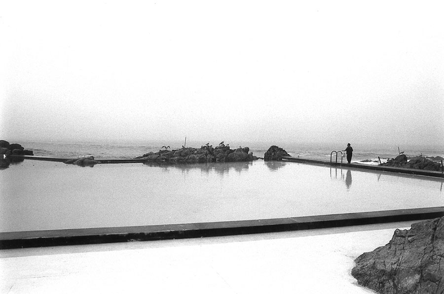 black and white photography of Siza's 'Leca de Palmeira' Lido by the Coast