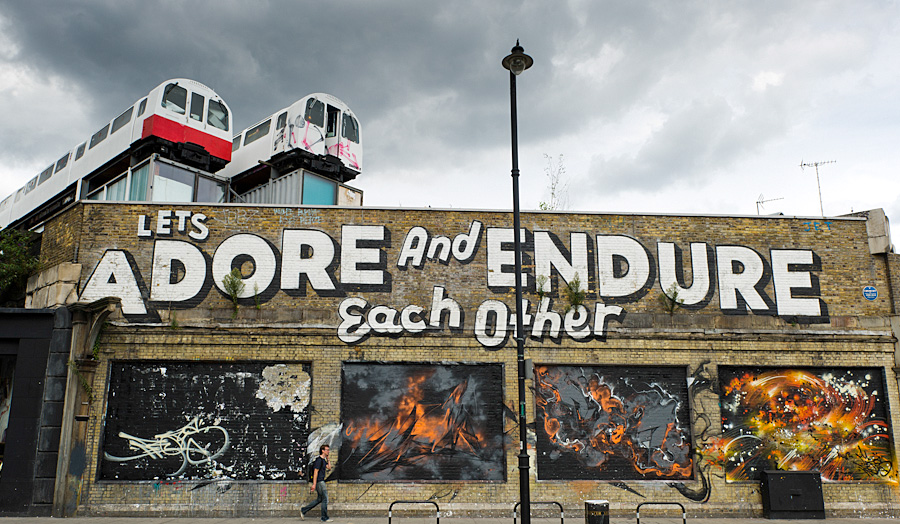 Shoreditch, lets adore and endure each other street art