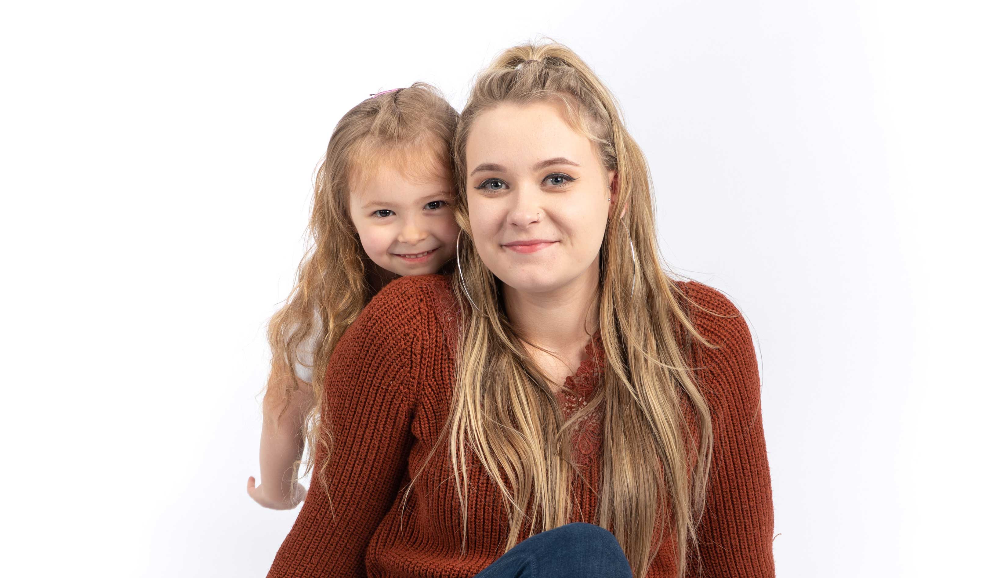 Student with her daughter