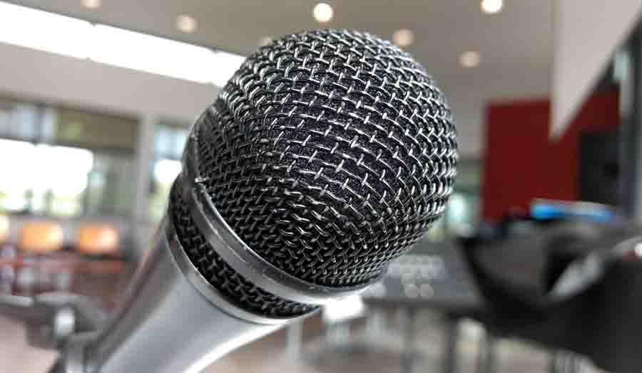 Microphone