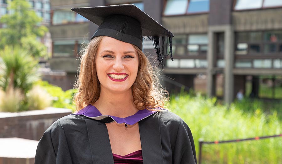 A picture of Angelika Napierala at graduation