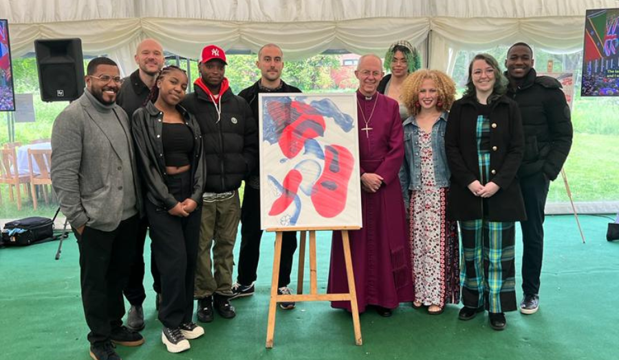Student artists involved in the Youth Beyond Borders project hosted at London Met