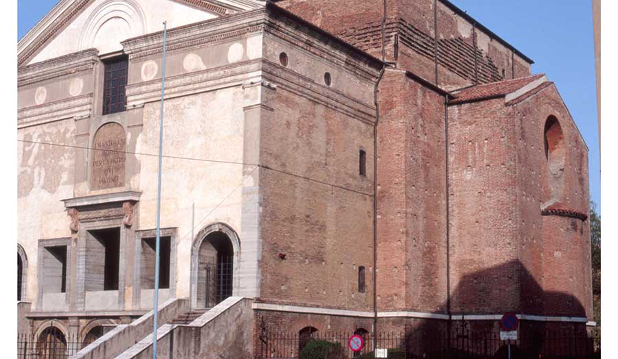 The facade of San Sebastiano church in Mantua - photo by Tony Fretton