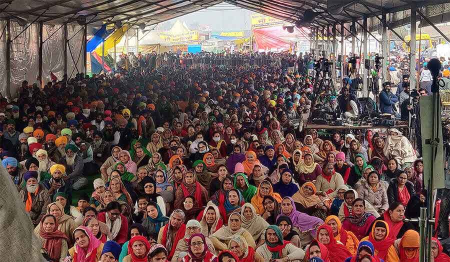 A photo of a farmers' protest at Singhu border