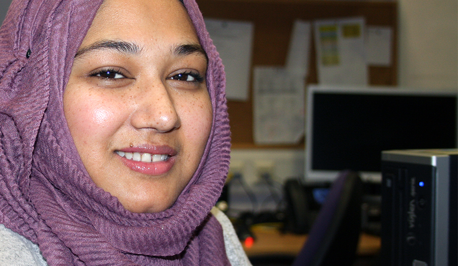 Photo of female student Amira Choudhury